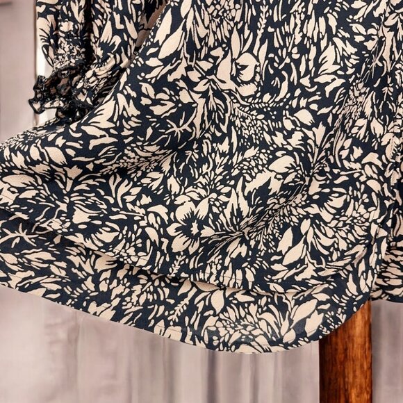 NWT Lusana Ruby Wrap Mini Dress in Palma 100% Crepe Georgette - Picture 3 of 8